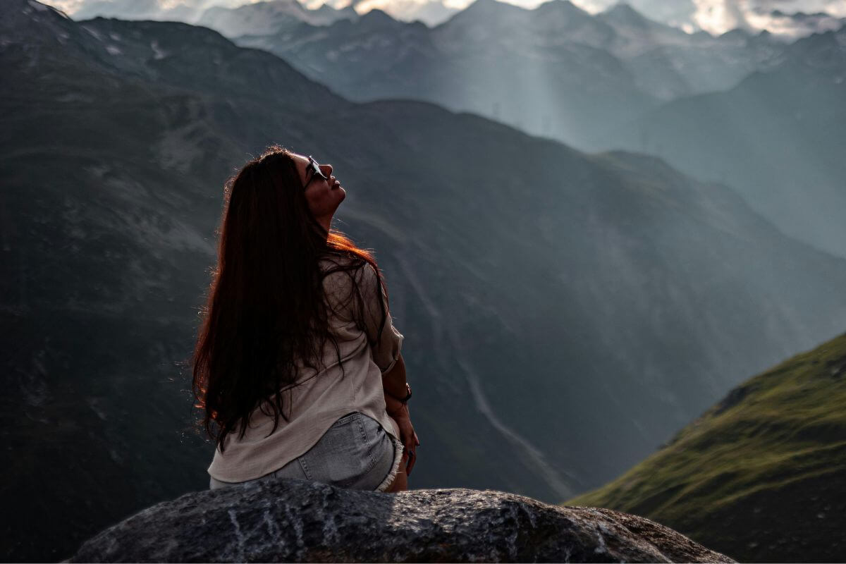 A picture of someone free.