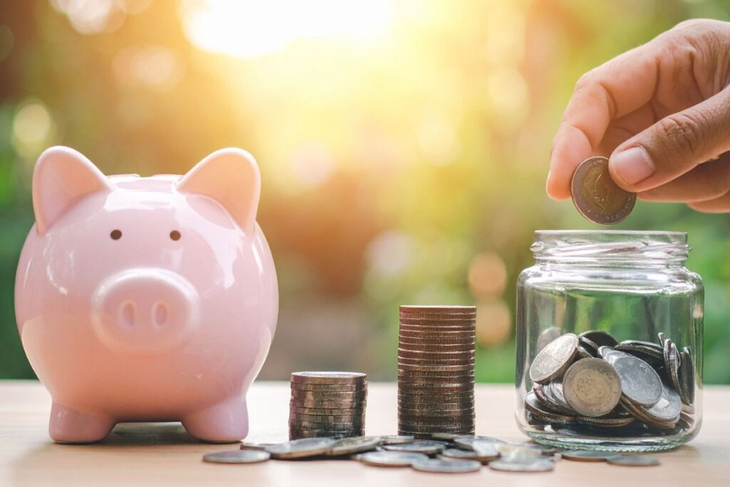 Featured image MSN - Funny Ways to Save Money.