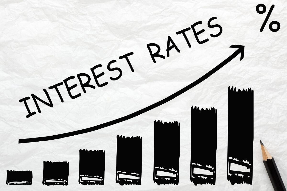 A picture shows a high interest rate.