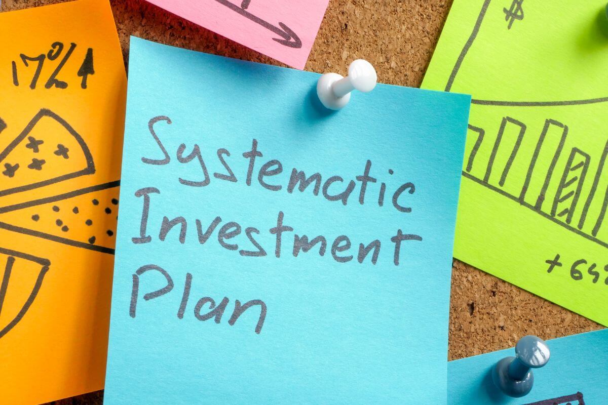 A picture shows a paper with wording.