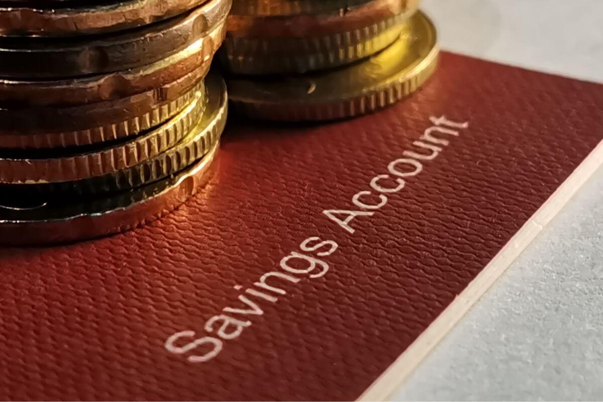 A picture shows a savings account.