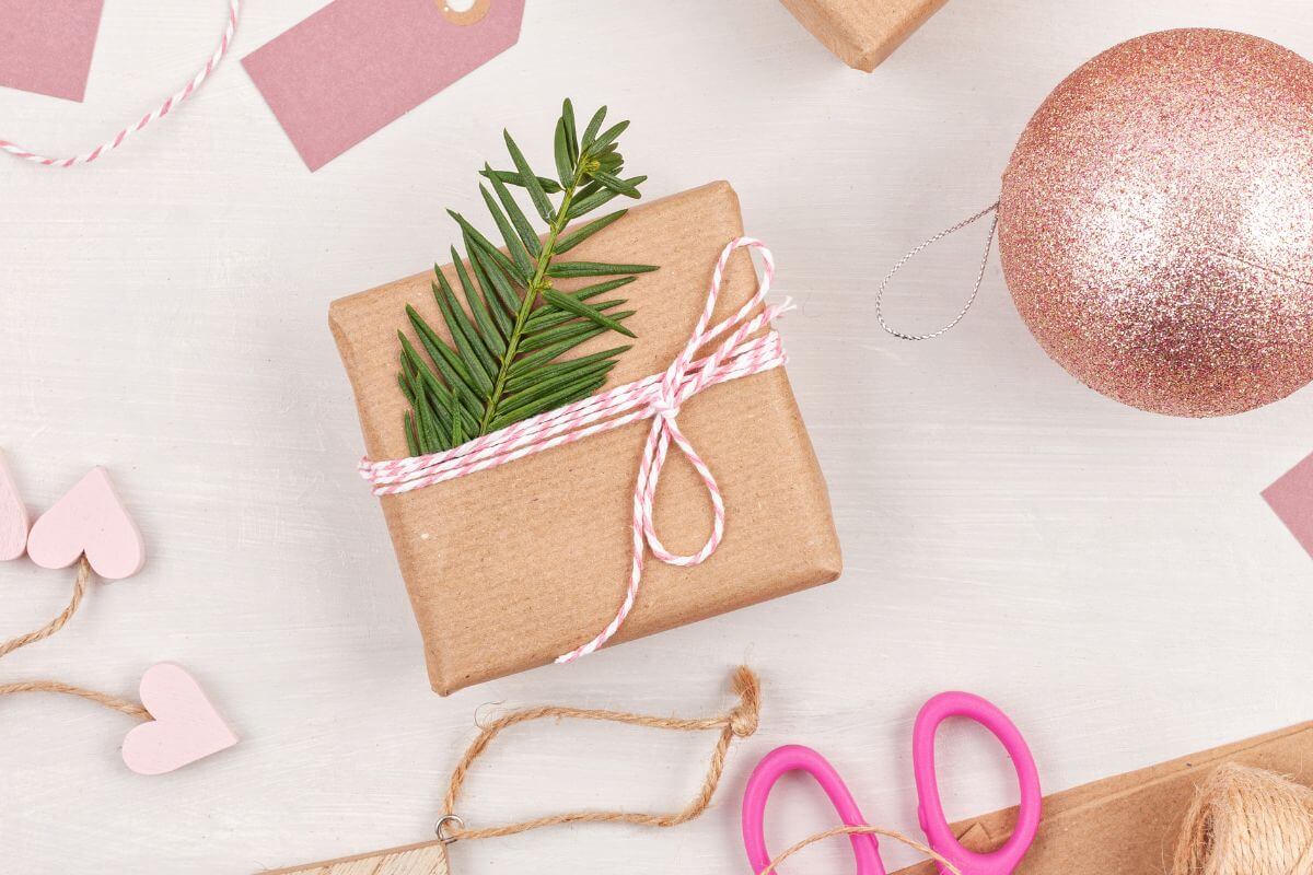 A picture shows a DIY gift.