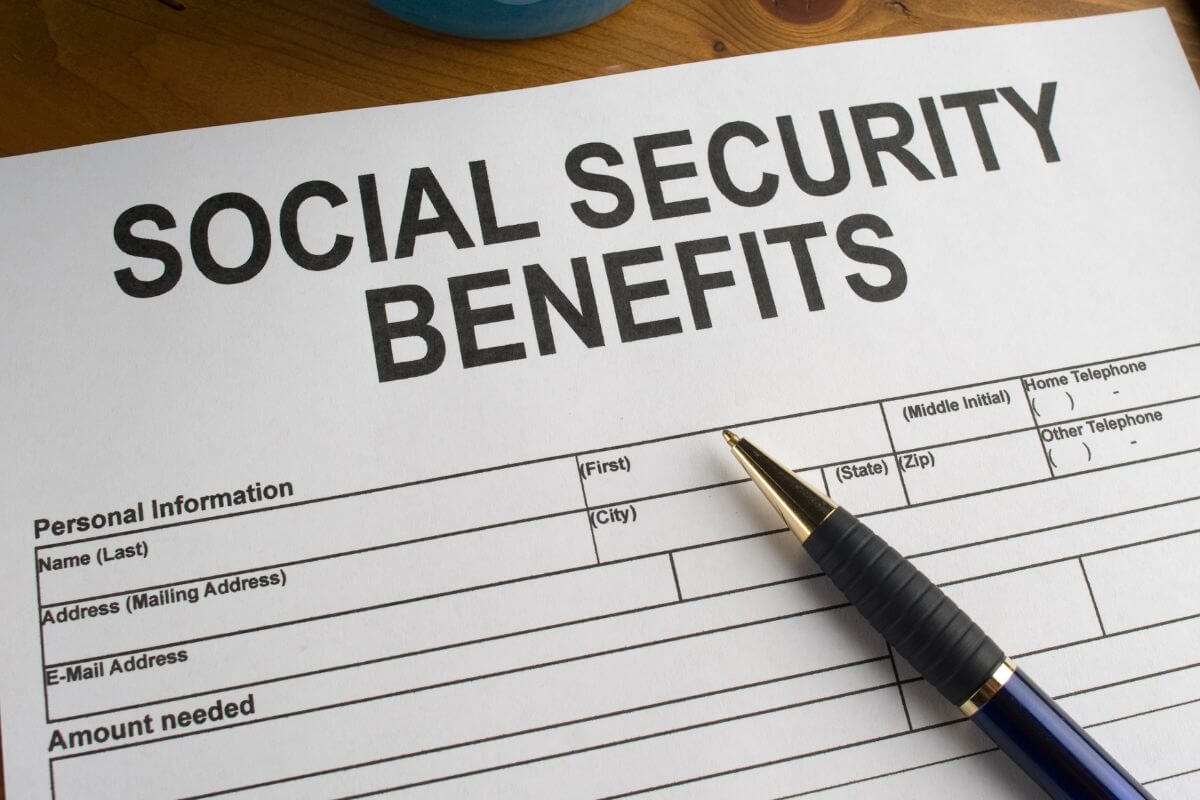 Une image de papier sur les prestations de sécurité sociale.