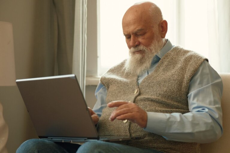 Featured image for MSN - A Financial Guide For Retirement At Age 60.