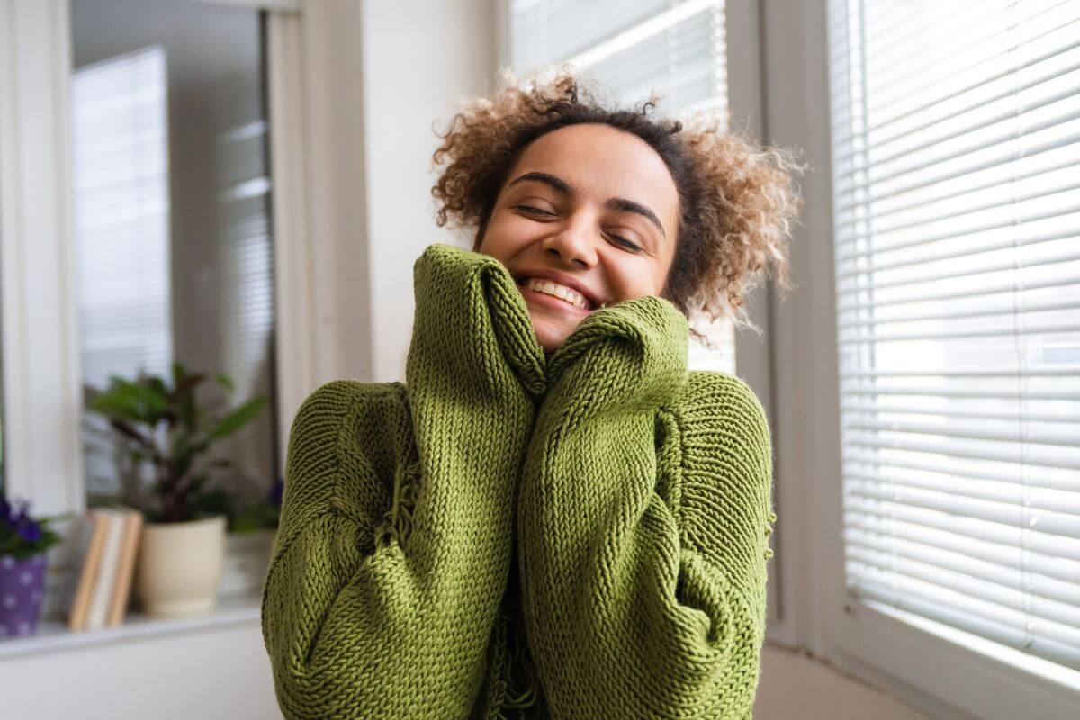A picture of a happy woman.