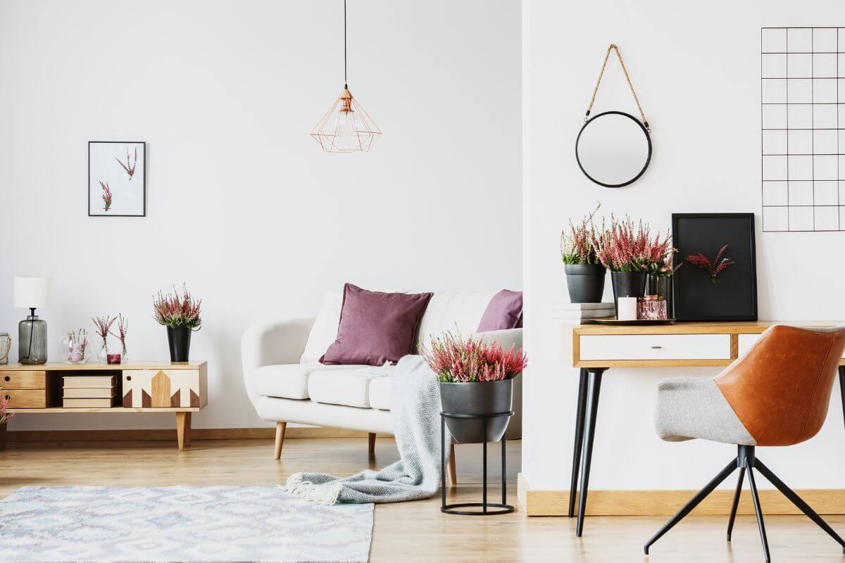 A picture of an aesthetic living room.