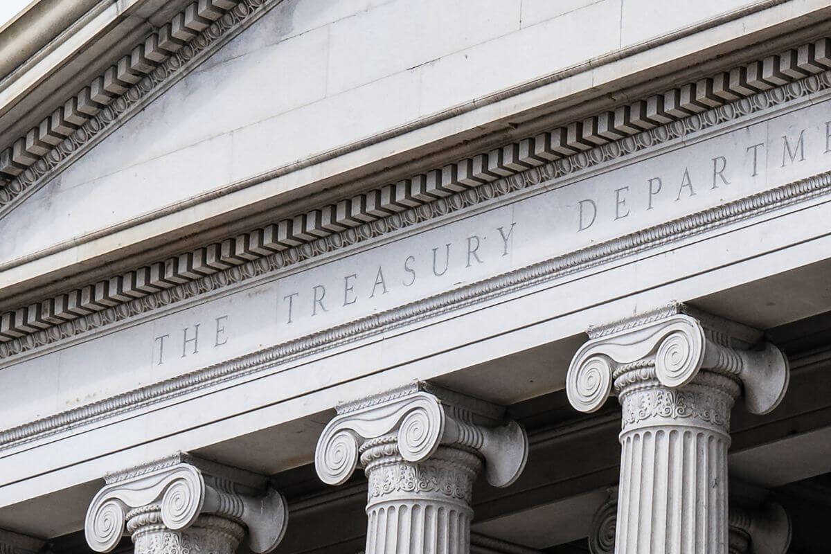 A picture of the treasury department.