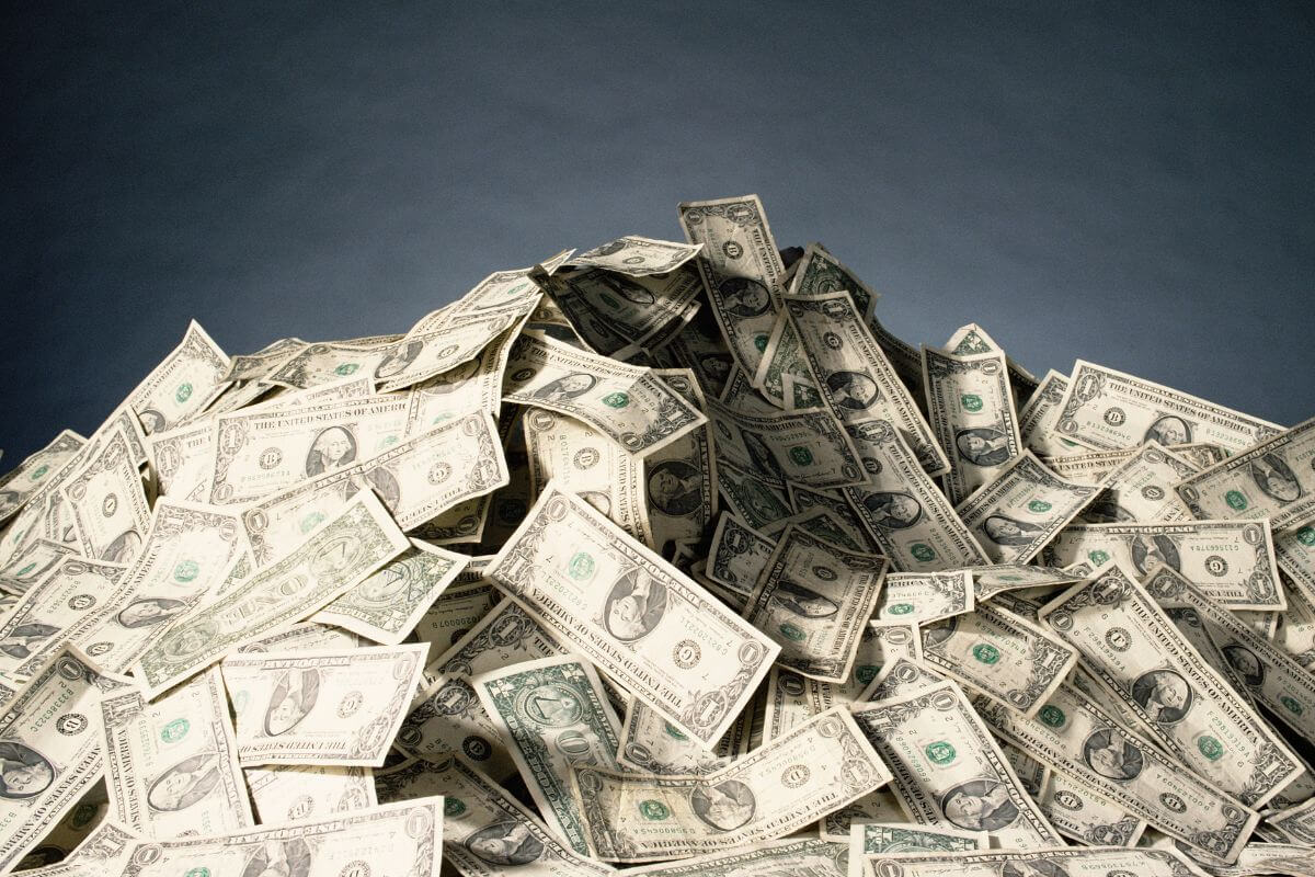 A picture of a pile of cash.