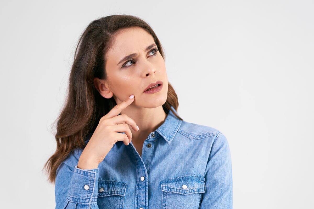 An image of a woman thinking about something.