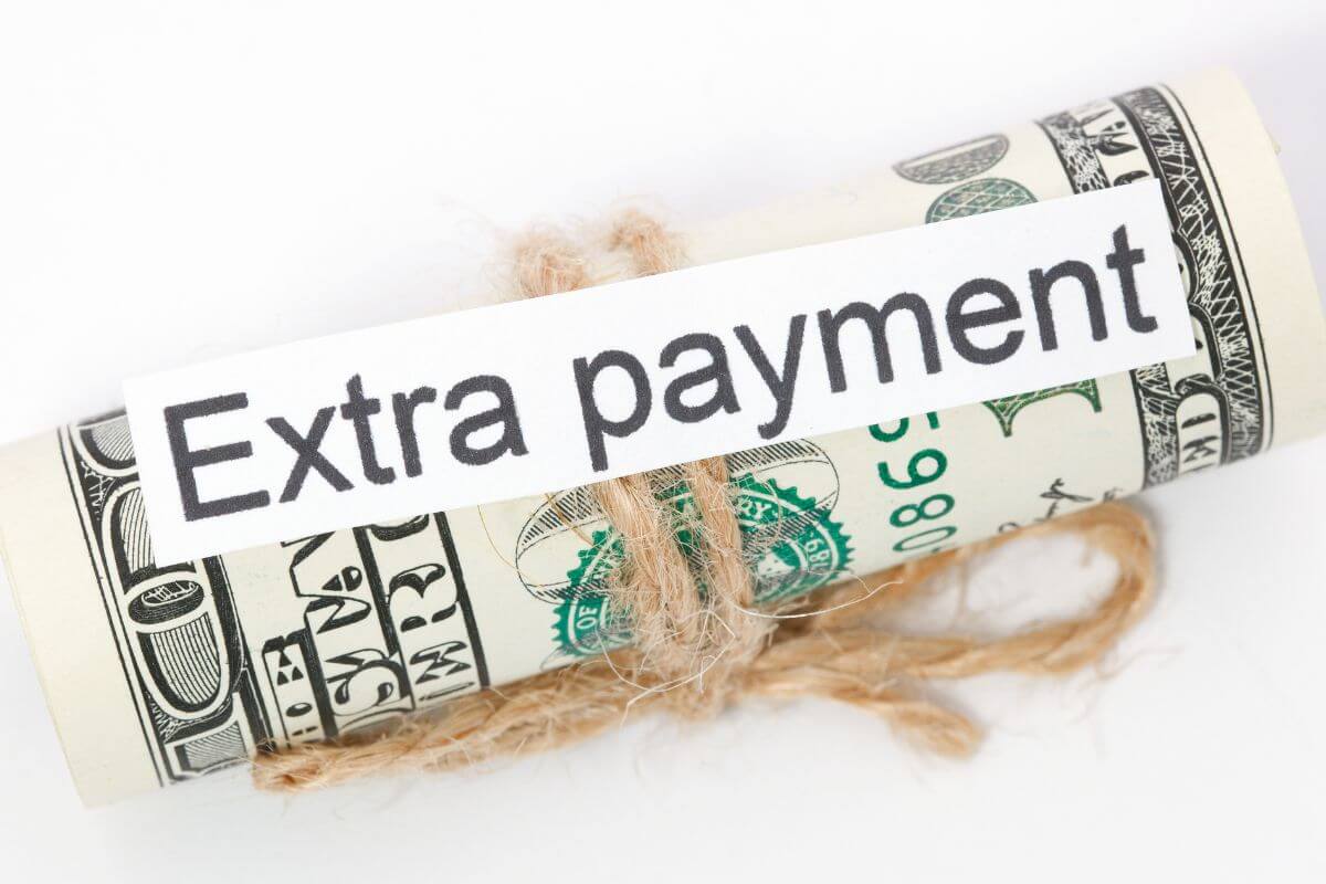 A picture of extra payment money.