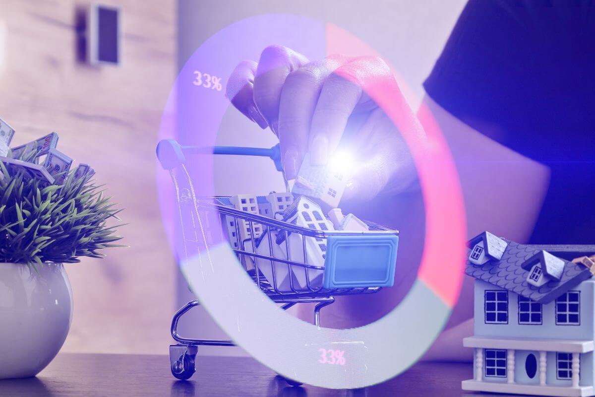 A picture shows the investment diversification concept.