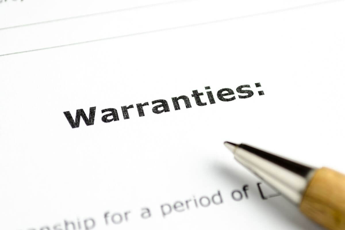 Uma foto de um documento de garantia.