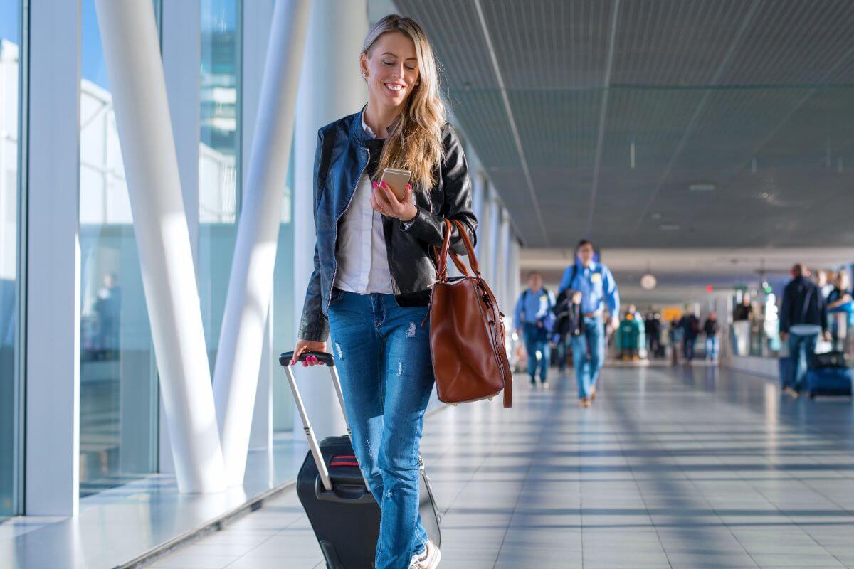 A picture of a woman at the airport.