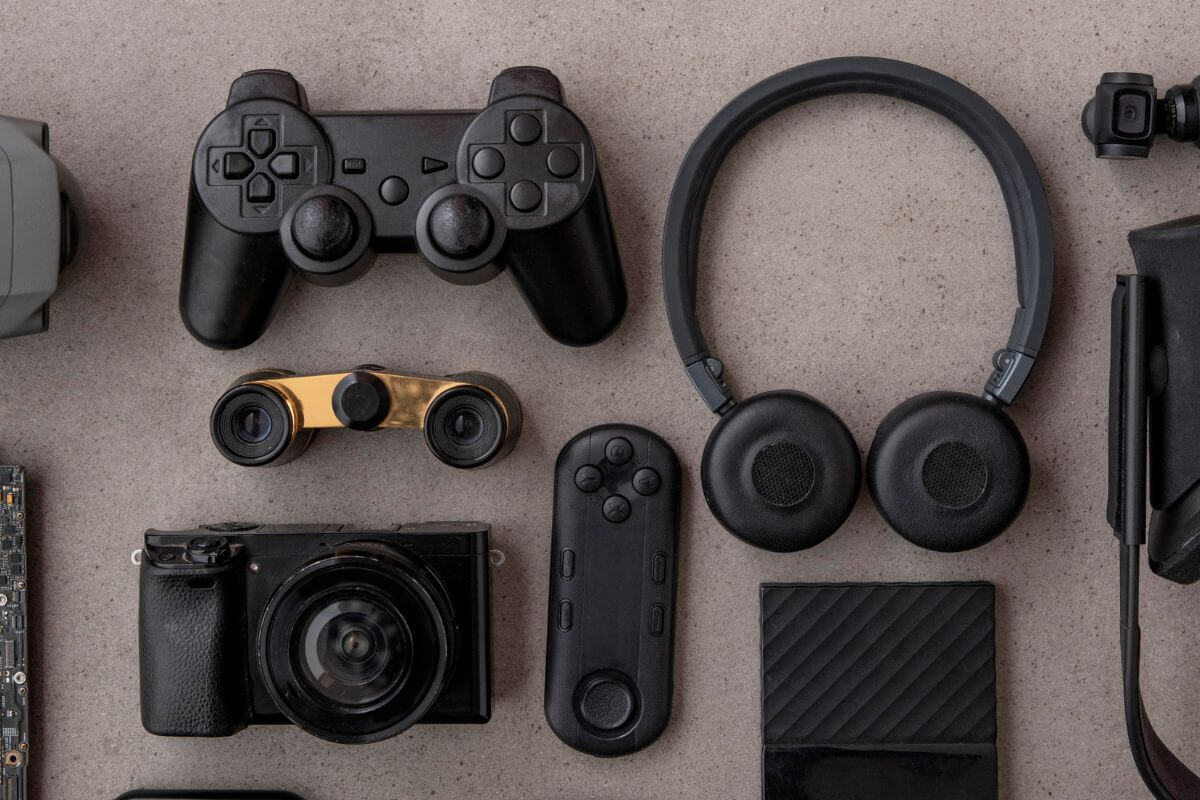 An image shows electronics.