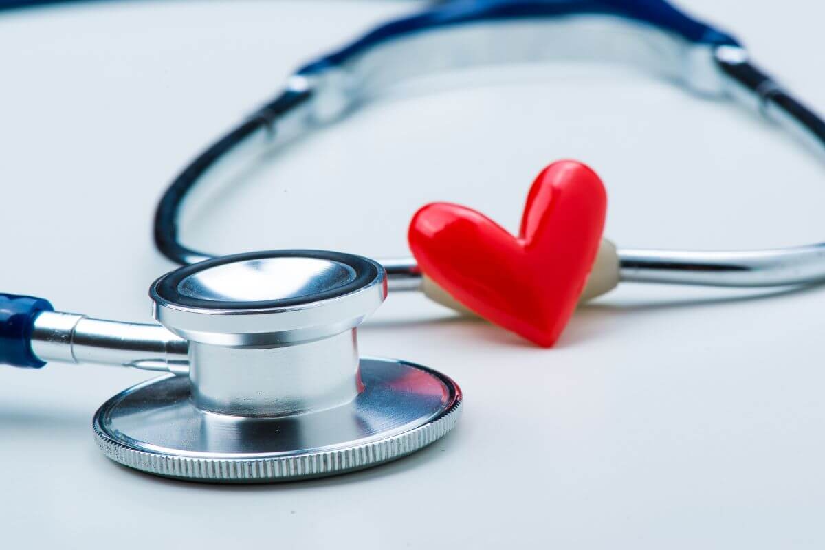 A picture of a stethoscope with a heart shape.