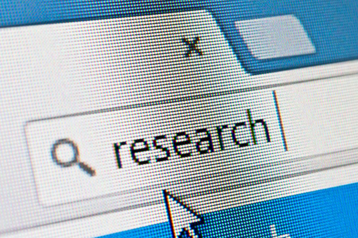 A picture shows an online research.