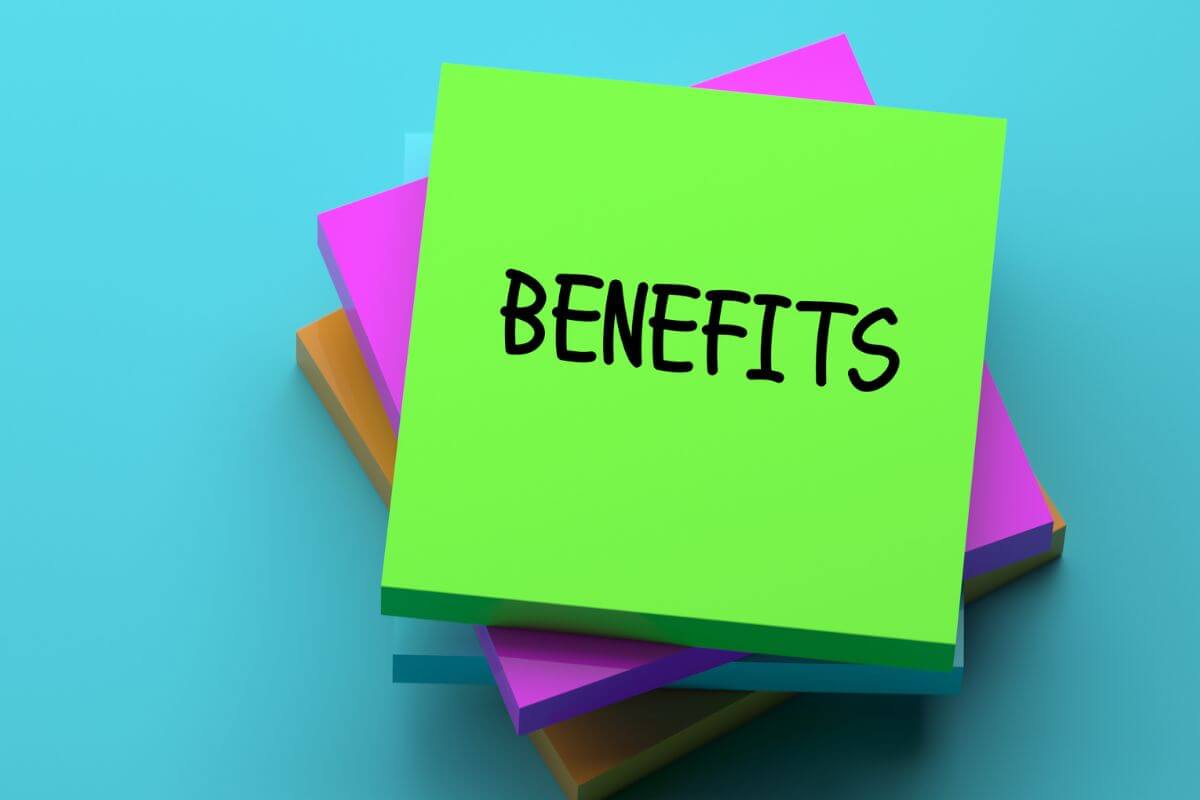 An image shows sticker notes with text about the benefits.